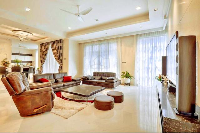3sty Bungalow TTDI The Valley Ampang (Big Corner, Renovated) hilir 1