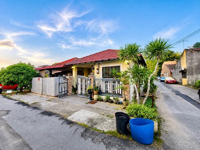 LANDED HARGA MURAH🔥1Sty End Lot Taman Sri Serdang🔥BELOW MARKET 1