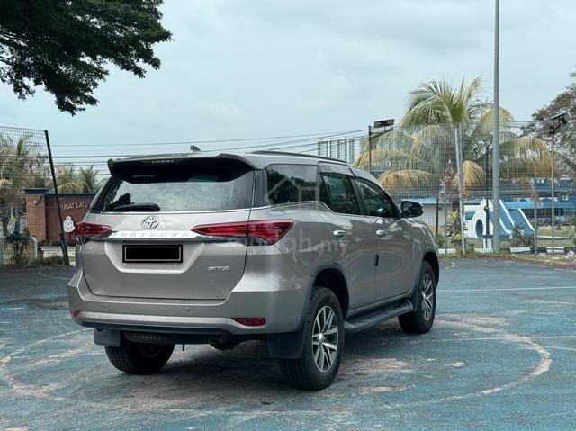 2017 Toyota FORTUNER 2.7 SRZ 4x4 (A) - 4