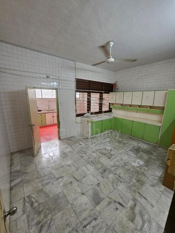 RARE, 2 Storey Semi-D, Georgetown, Near Pulau Tikus / Gurney, Island 1