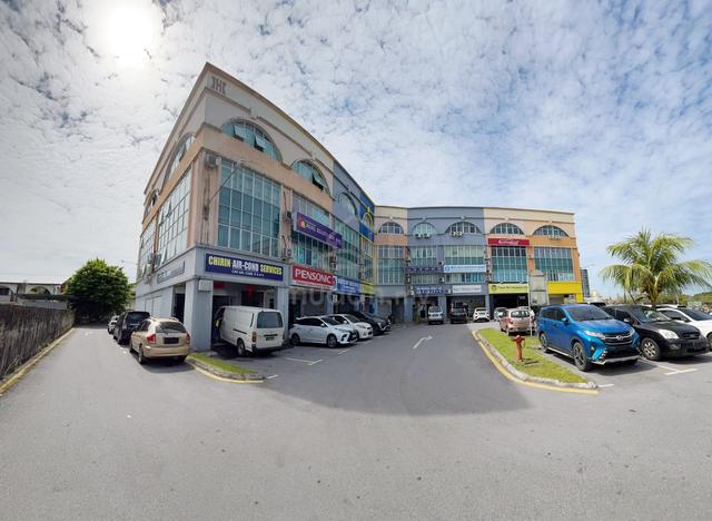 4 Storey Corner Shop (Facing Main Road) Jalan Keretapi, near Aeon 1