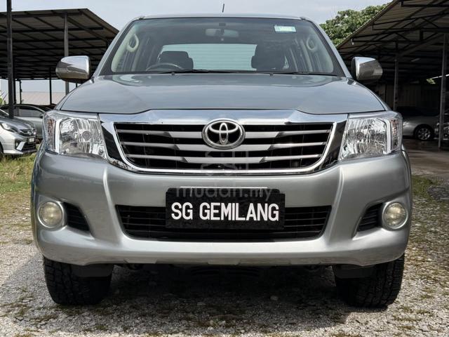 2012 Toyota HILUX 2.5 G - 1