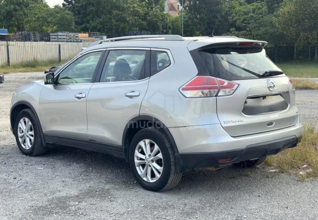 2015 Nissan Xtrail 2.5cvt - 2