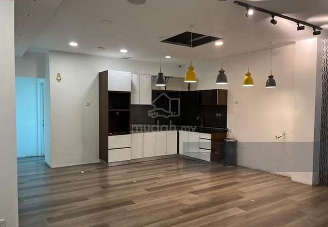 1st floor shoplot office nova place jelutong 2600sf main road rare 1