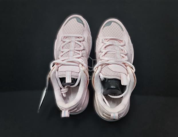 sport shoes size 5/35 - photo 4 of 4
