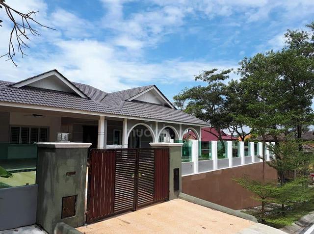 Bungalow Single Storey Seksyen 9 Shah Alam 1