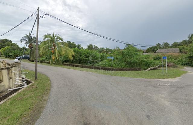 (Saiz Suku Ekar 13,347 sqft) Tanah Corner Lot Taman Sri Jaya, Chukai 5