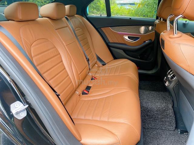 2020 Mercedes Benz C300 2.0 AMG LINE (A) - 4
