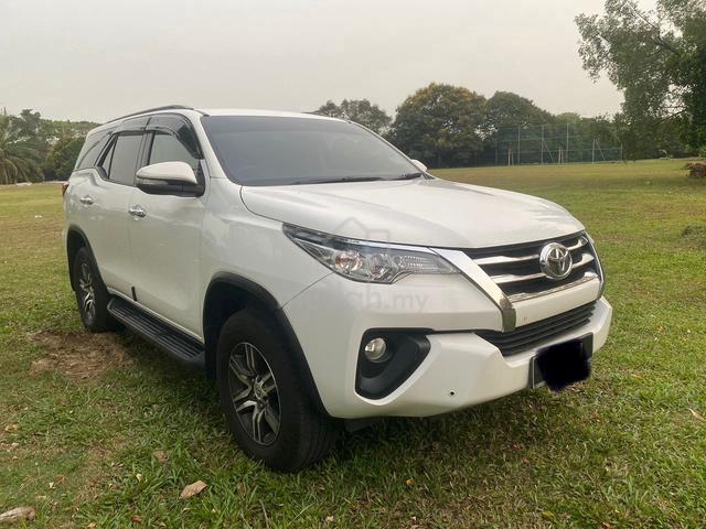 2016 Toyota FORTUNER 2.4 AT - 2