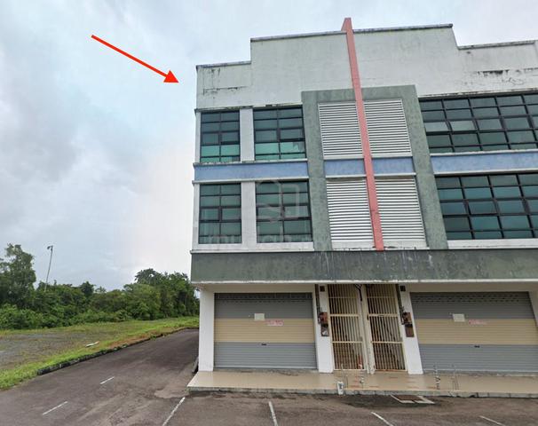 CORNER 3 Storey Shop Office Endau Mersing 1