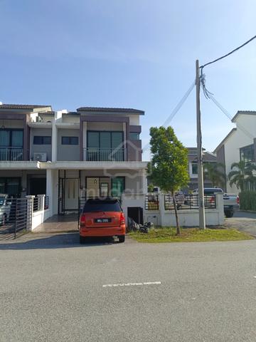 Tresna Teruntum ,End Lot Terrace withSide Land ,Saujana Perdana 1