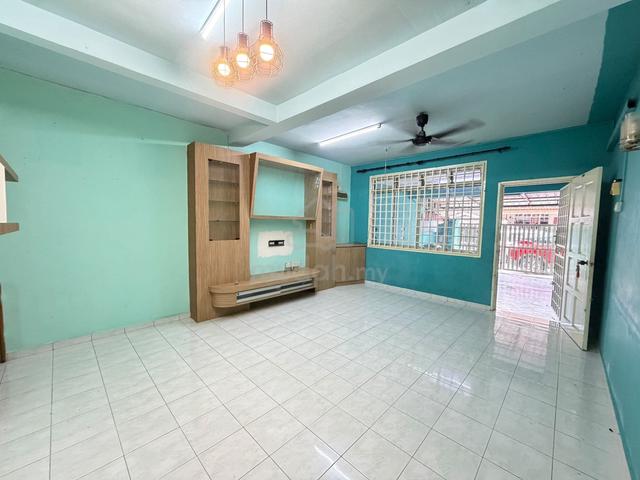 Taman Bukit Tiram / Jalan Soga / Ulu Tiram / Medium Cost 1