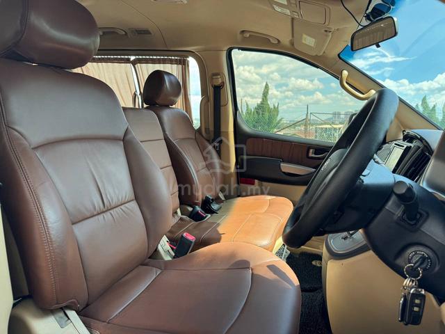 2015 Hyundai GRAND STAREX 2.5 ROYALE DELUXE (A) - 5