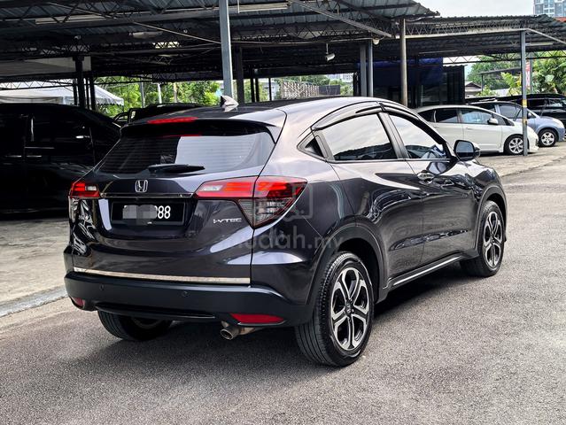 2021 Honda HR-V 1.8 V FULL LEATHER SEAT - 2
