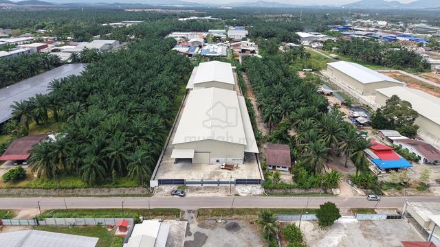 COMBINING WAREHOUSE KAMPUNG SELAMAT TASEK GELUGOR BRAND NEW FoR RENT 3