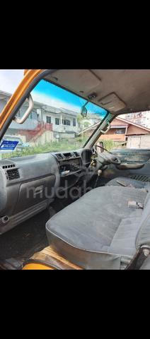 2002 Ford ECONOVAN 1.8 XL (WINDOW) (M) - 4