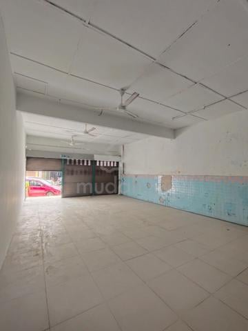Taman Ria Single Storey Shop Lot For Rent 1