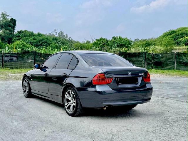 BMW 320i 2.0 2007 - 2