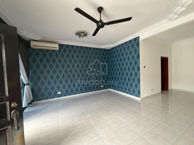 Jln Harmonium @ Desa Tebrau 2Storey with Aircon Heater Tabletop 1