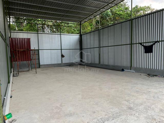 SMALL WAREHOUSE FOR RENT AT JALAN BATU KAWA-MATANG KUCHING SARAWAK mys 1