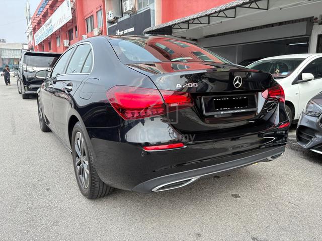 2024 Mercedes Benz A200 Facelift Sedan CKD 33K KM  - 3