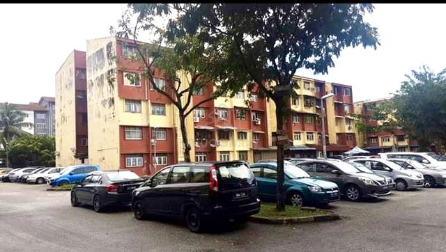 Flat PKNS Seksyen 19 Shah Alam 1
