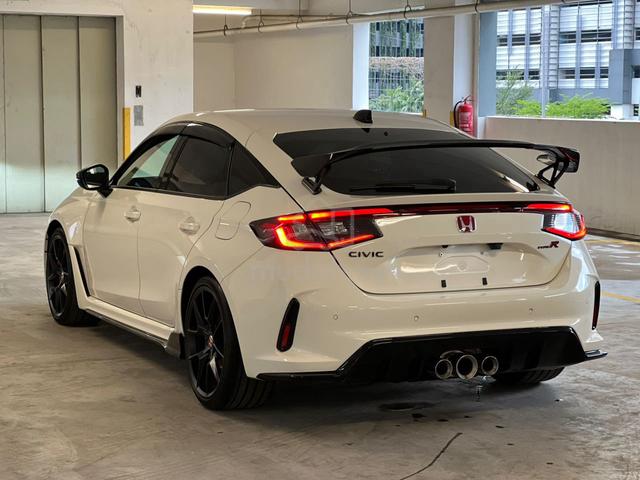 (GRADE 6AA) 2025 Honda CIVIC 2.0 TYPE R FL5 - 2