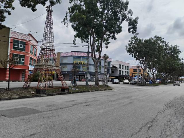 Shop Lot FOR RENT – SERI ISKANDAR, PERAK 1