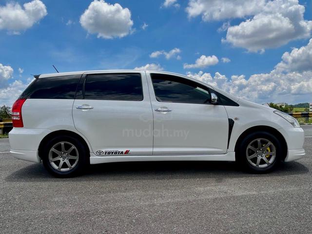 2004 Toyota WISH 1.8 (A) 1 Owner Only - 5