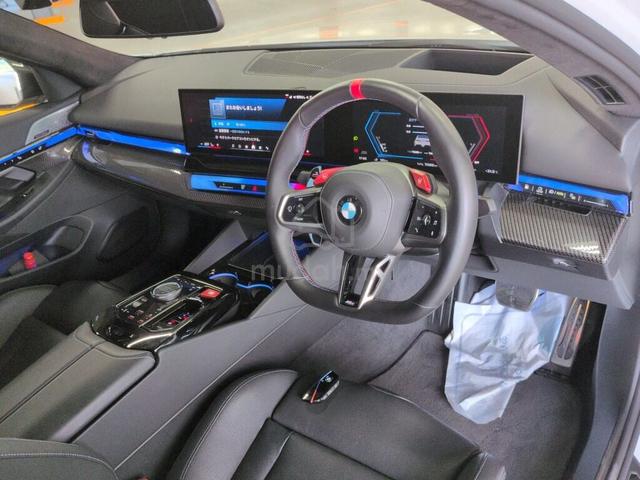 2025 BMW M5 4.4L Vo Biturbo - 5