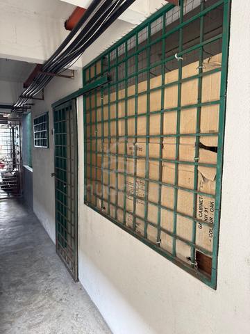 Flat Taman Bukit Segar 1