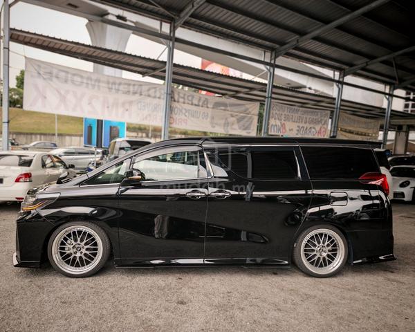 2023 Toyota ALPHARD 2.5 SC KUHL RACING V2 STYLE BK - 5