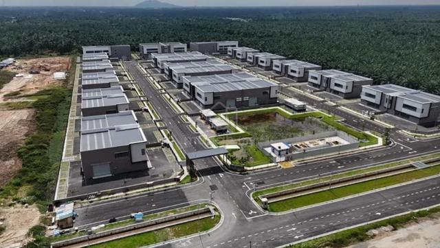 Klang Taman Perindustrian Air Hitam Brand new Semi-d Factory To Rent 1