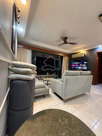 Straits View Condominium 1