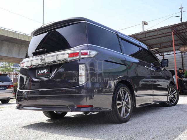 Nissan ELGRAND 2.5(A) H/WAY STAR S/ROOF P/BOOTM403 - 4