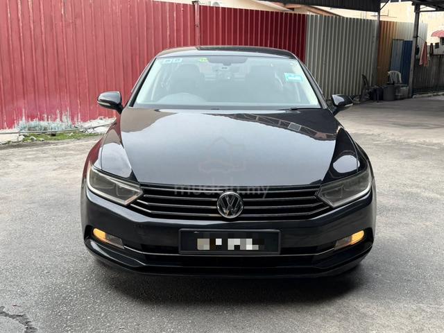 2018 Volkswagen PASSAT 1.8 TSI LOAN KEDAI IC SHJA - 2