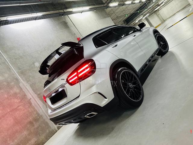 2017/18 Mercedes Benz GLA 250 4MATIC (CBU) - 2