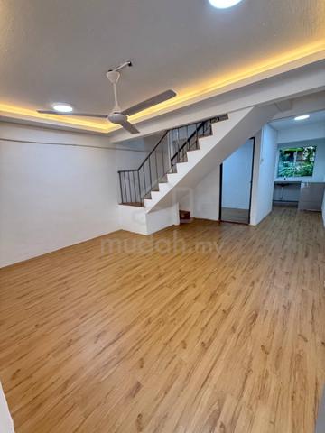 Kota Puteri Megah Ria Jalan Bayan Rumah 2Tingkat FullLoan Siap Reno 2