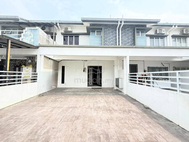 NICE RENOVATED 2 Storey The Palm Hillpark Puncak Alam Saujana Utama 1