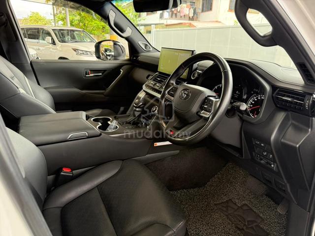 2021 Toyota Land Cruiser 300 GR-Sport 3.3 Diesel - 5