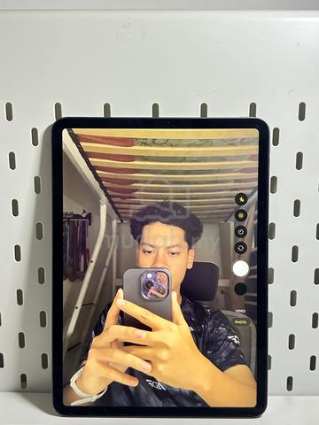 Carousel Image