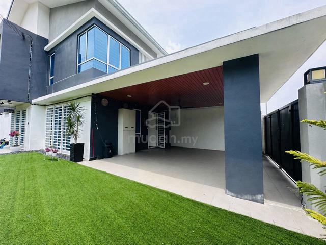 Fully Renovated ✅ Double Storey Corner Unit with Clubhouse 1