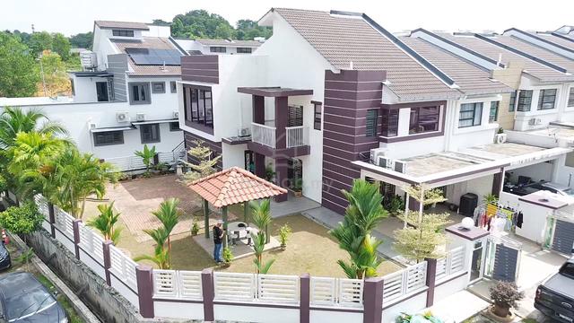 CORNER LOT💥 Double Storey Taman Abadi Heights Pulau Meranti Puchong 1