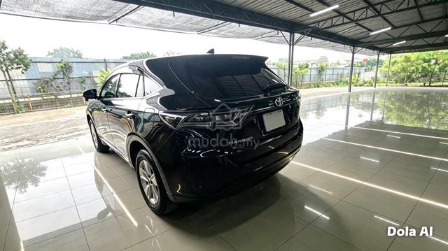 Toyota Harrier 2.0 Elegance (A)FACELIFT LIKE-NEW - 3