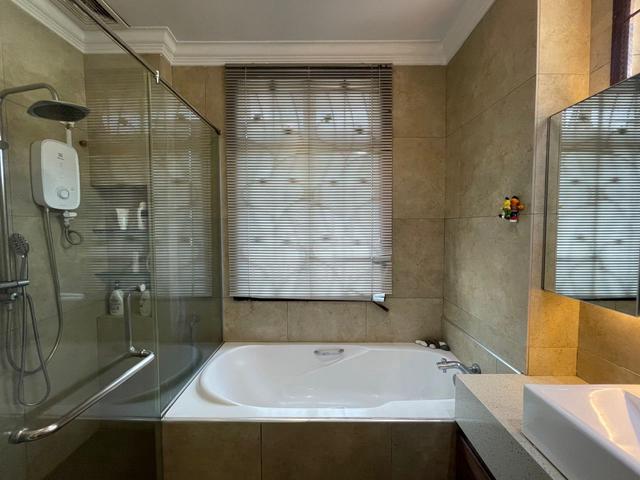 Impian Emas / Semi D House / Johor Bahru 1
