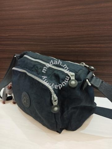 Kipling Shoulder Bag, Metallic Glow: Handbags: Amazon.com