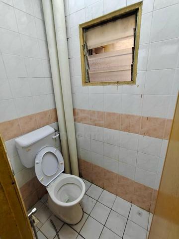 Flat PKNS Seksyen 7 Shah Alam 1