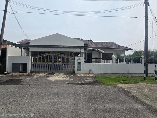 CORNER LOT FACING OPEN Single Storey Pandan Indah 1