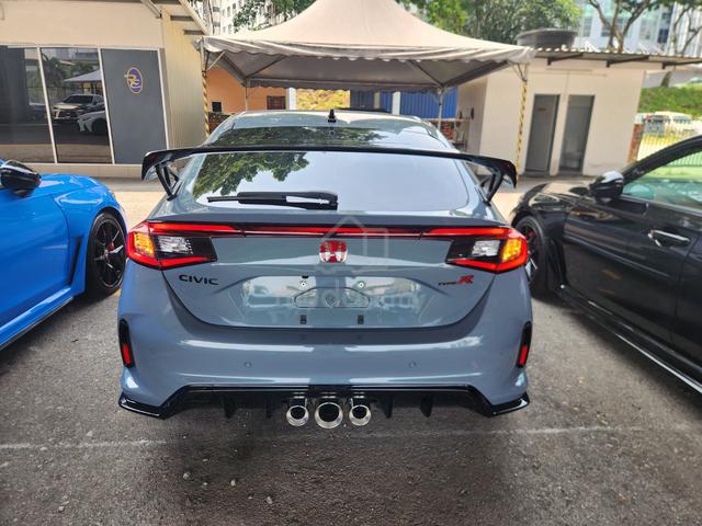 2025 Honda Civic Type R FL5 Nardo Grey 6A 5,000km - 5