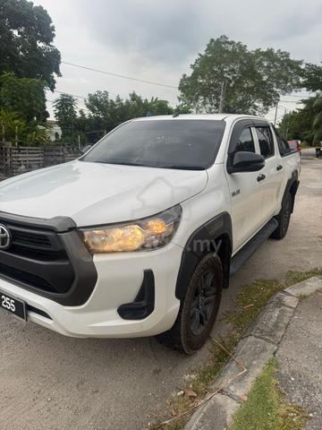 2022 Toyota HILUX 2.4 E (A) - 1